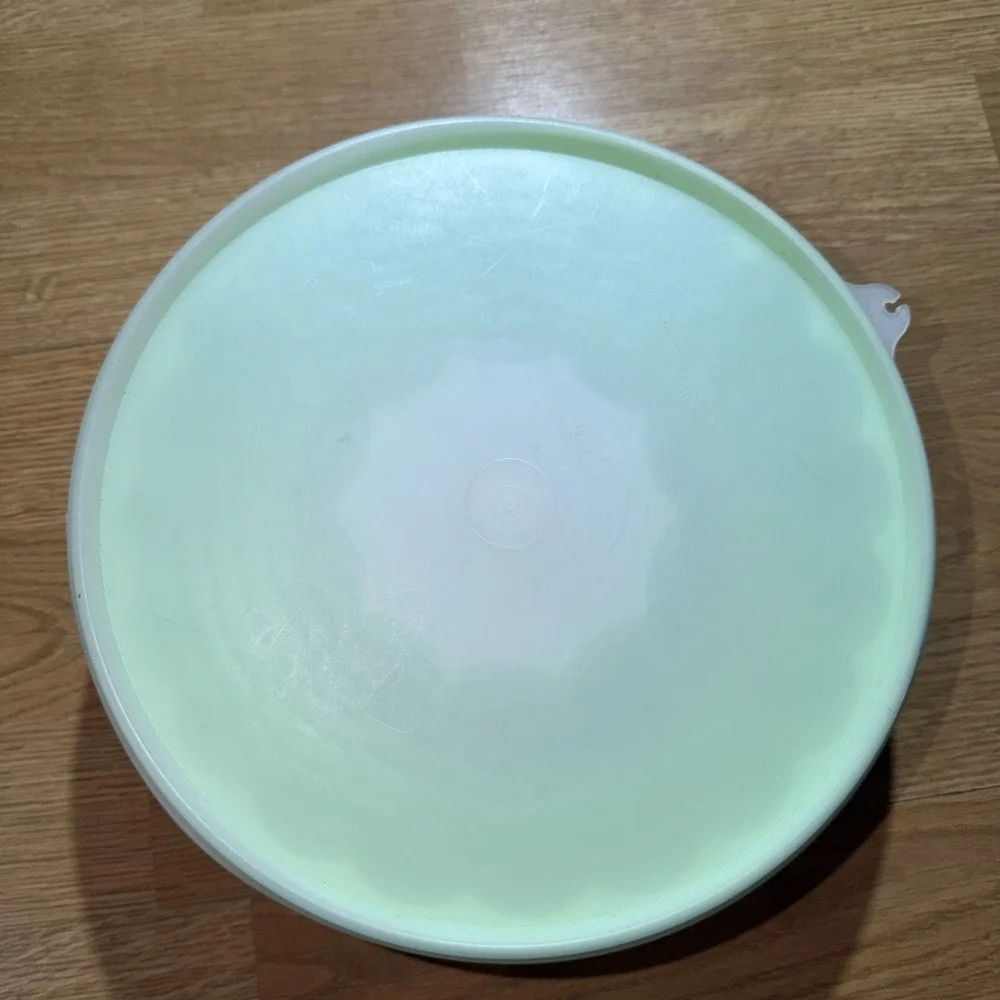 VTG 3pc Tupperware Jello Mold Ice Ring 1970s Mint Green #1201 1202 1203 Lid Set